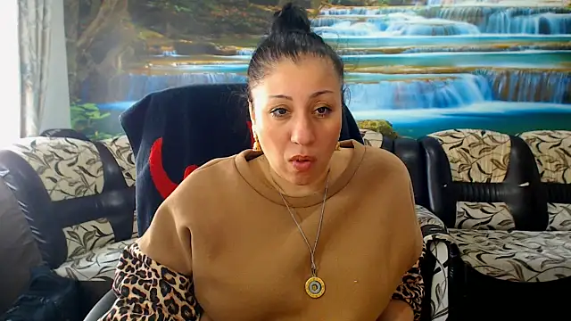 Snapshot of MoistMady chatting on 03/18/26, 09:01 MoistMady online show from 03/18/26, 09:01