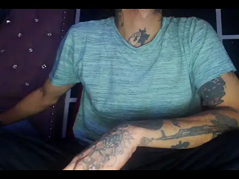 Snapshot of Christian_Stiven1 chatting on 10/20/25, 05:31 Christian Stiven1 online show from 10/20/25, 05:31