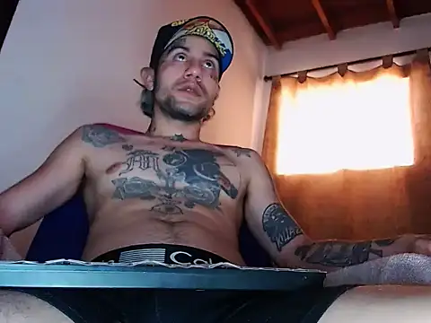 Snapshot of Christian_Stiven1 chatting on 02/02/25, 03:28 Christian Stiven1 online show from 02/02/25, 03:28