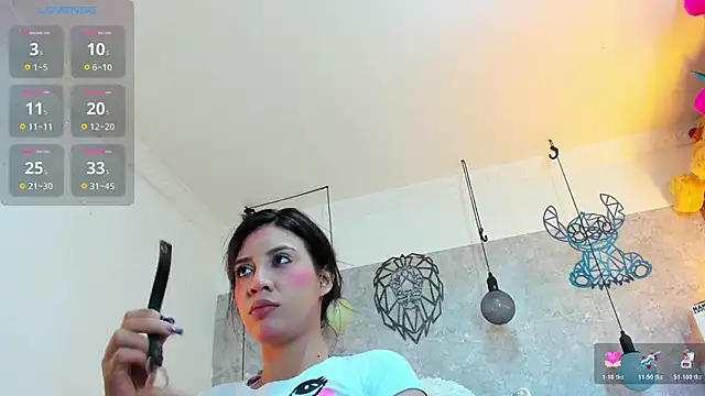 Rebeca xs online show from 02/02/26, 08:30