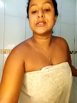 Snapshot of ashley69_brown chatting on 09/23/25, 11:56 ashley69 brown online show from 09/23/25, 11:56