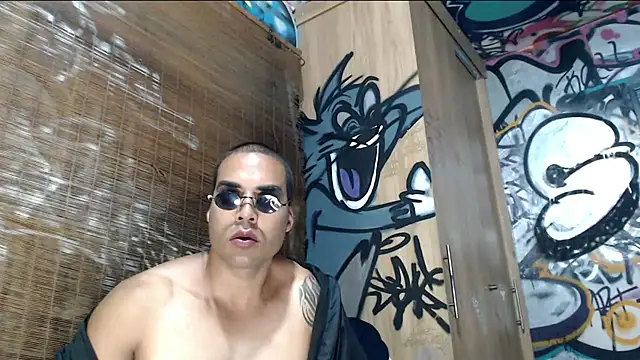 Justin Frank online show from 04/08/26, 01:07