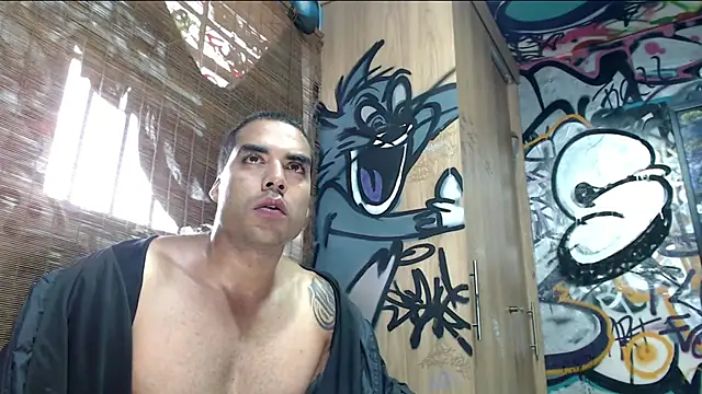 Snapshot of Justin_Frank chatting on 07/19/26, 11:01 Justin Frank online show from 07/19/26, 11:01