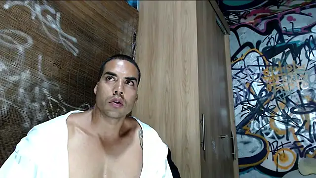 Justin Frank online show from 10/31/25, 02:41