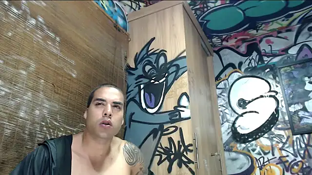 Justin Frank online show from 04/12/26, 05:22