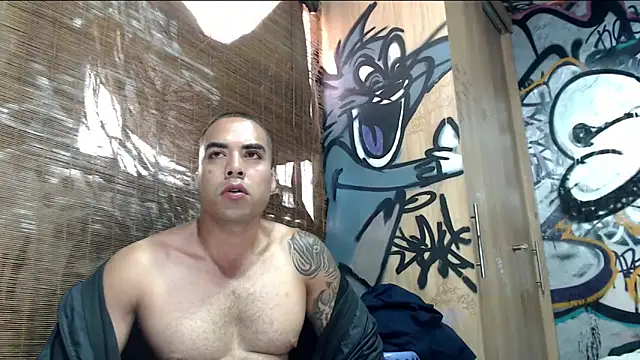Snapshot of Justin_Frank chatting on 06/11/26, 10:18 Justin Frank online show from 06/11/26, 10:18