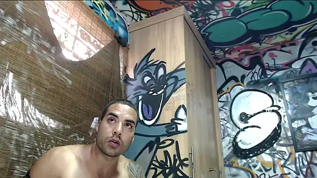 Snapshot of Justin_Frank chatting on 07/08/26, 09:48 Justin Frank online show from 07/08/26, 09:48