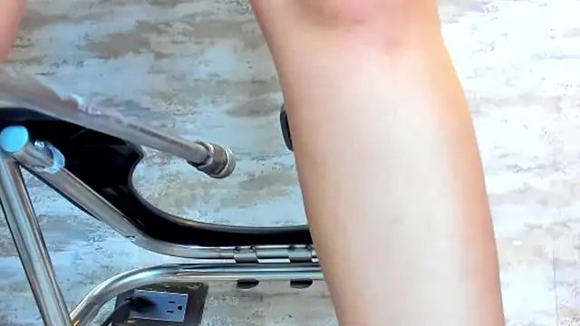 Amelia Myers online show from 09/10/25, 07:57