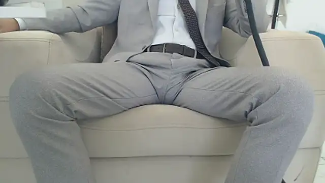 masterxmonster online show from 10/27/25, 08:37