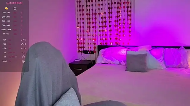 elinanortas online show from 04/18/26, 04:59