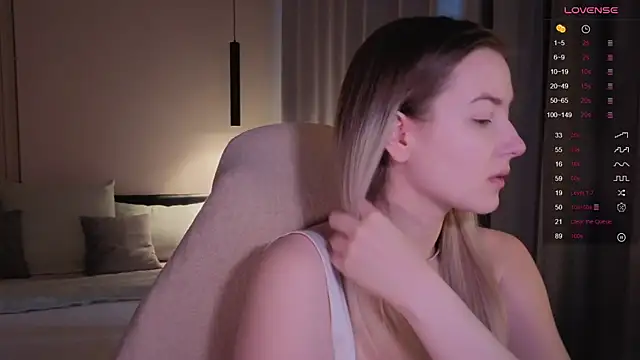 elinanortas online show from 12/19/25, 05:43