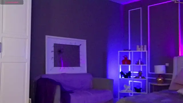 elinanortas online show from 11/08/25, 01:53