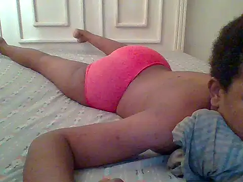 Snapshot of sweetshilahh chatting on 03/21/26, 01:37 sweetshilahh online show from 03/21/26, 01:37