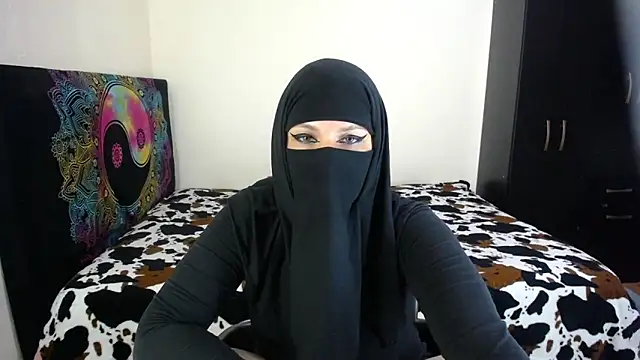 evelyn  salah online show from 03/15/26, 12:17