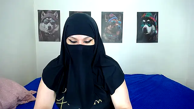 evelyn  salah online show from 10/08/25, 09:26