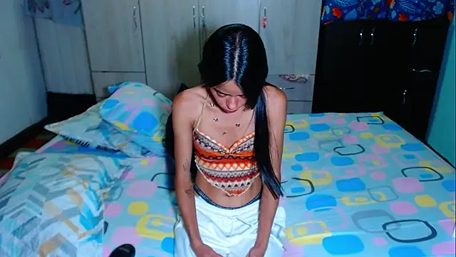 Mia sexy18  online show from 01/15/26, 02:59