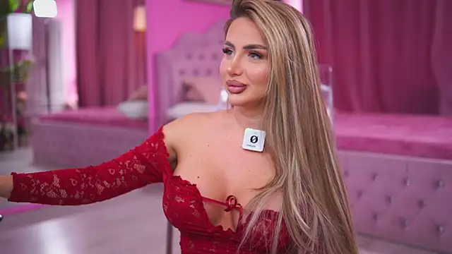 Snapshot of AshleySinn chatting on 11/15/25, 12:20 AshleySinn online show from 11/15/25, 12:20