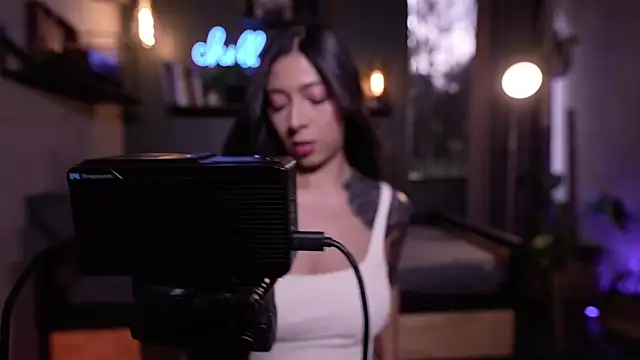 camila3   online show from 09/11/25, 06:30