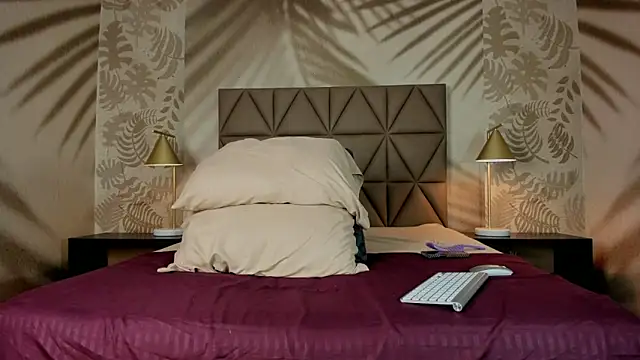 Scarleett 22 online show from 03/18/26, 07:48