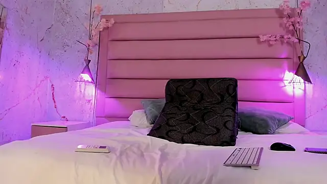 Scarleett 22 online show from 12/05/25, 08:06