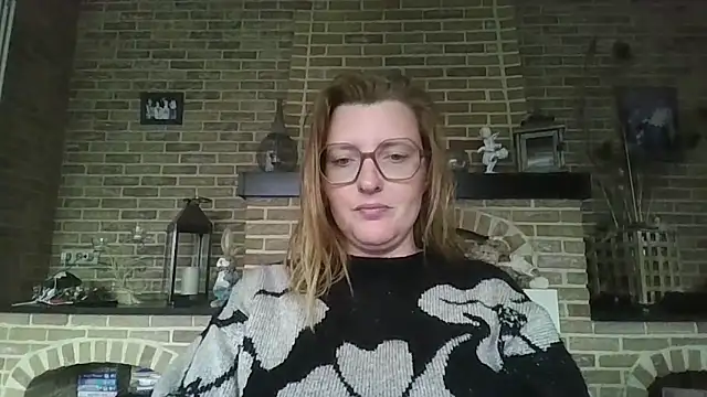 LiquidLeonie online show from 05/10/26, 05:00