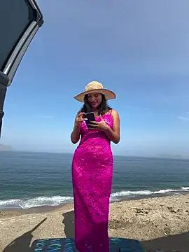 sexi noemi online show from 04/07/26, 02:30