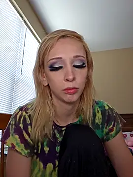 AmethystFoxx online show from 03/19/26, 05:35