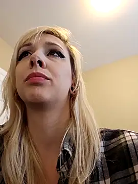 AmethystFoxx online show from 11/13/25, 09:08