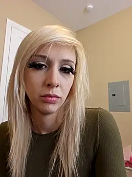 AmethystFoxx online show from 10/09/25, 07:25