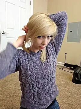 AmethystFoxx online show from 02/11/26, 06:30