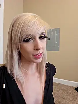 AmethystFoxx online show from 09/23/25, 06:59
