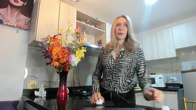 ashleymilf 1 online show from 11/06/25, 02:54