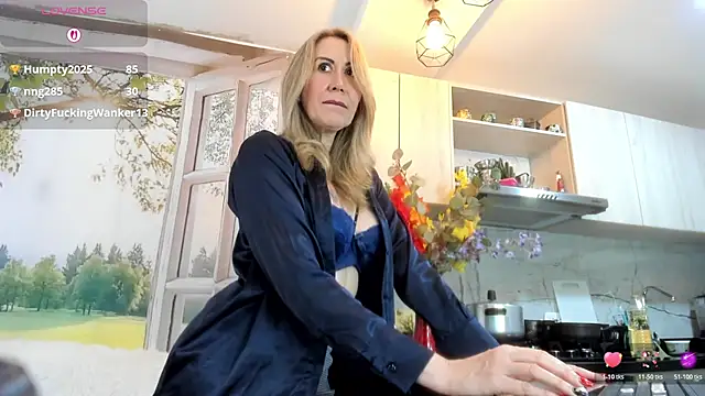 Snapshot of ashleymilf_1 chatting on 05/11/26, 04:04 ashleymilf 1 online show from 05/11/26, 04:04