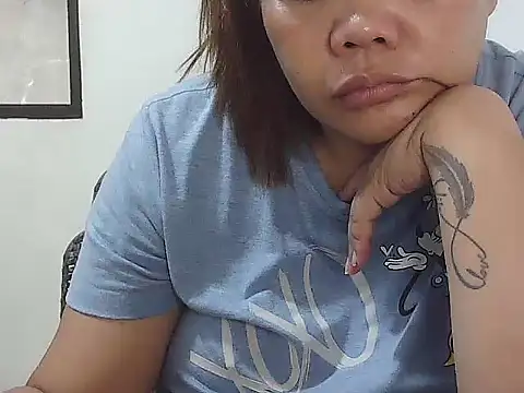 wild amber25 online show from 11/20/25, 12:00