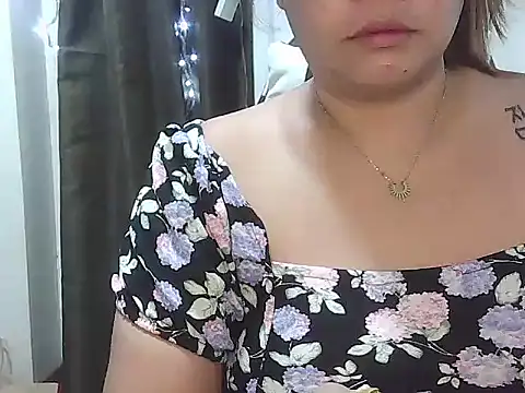 wild amber25 online show from 02/01/26, 04:16