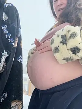 Mini And The Bear online show from 04/04/26, 05:08