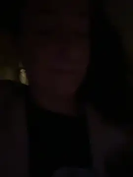 Mini And The Bear online show from 02/09/26, 05:00