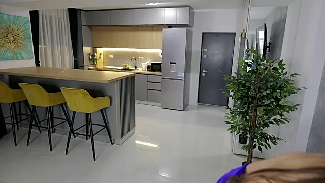 daddysgirl2222 online show from 03/04/26, 09:00