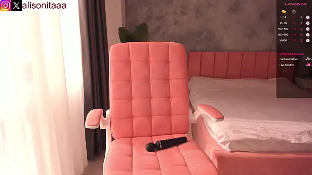 daddysgirl2222 online show from 03/10/25, 01:32