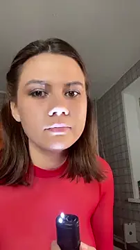 Snapshot of NinaVI chatting on 09/13/25, 05:57 NinaVI online show from 09/13/25, 05:57