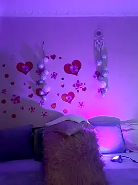 BellaBellaHot online show from 11/10/25, 12:32