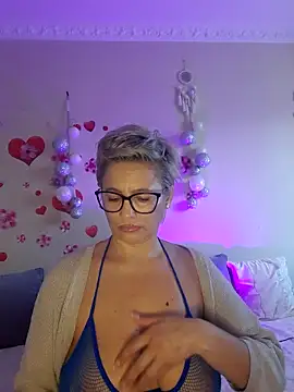 BellaBellaHot online show from 11/25/25, 12:49