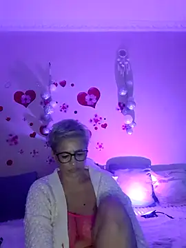 BellaBellaHot online show from 11/07/25, 02:10