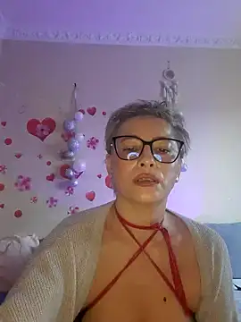 BellaBellaHot online show from 12/20/25, 08:39