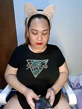 Sweet asian kylie online show from 03/28/26, 06:09