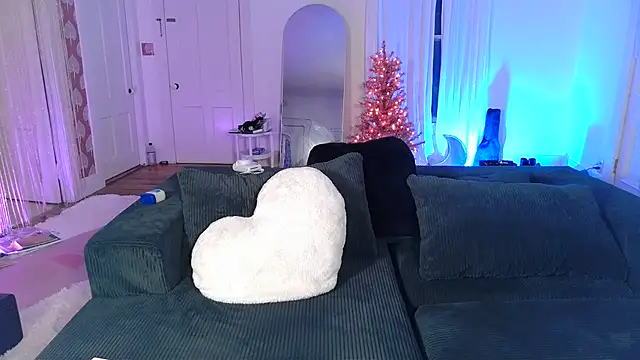 ashleyblaydex online show from 12/16/25, 12:15