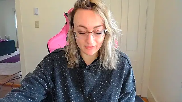 ashleyblaydex online show from 04/02/26, 06:47