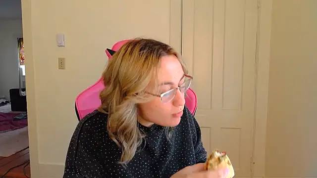 ashleyblaydex online show from 04/04/26, 09:10