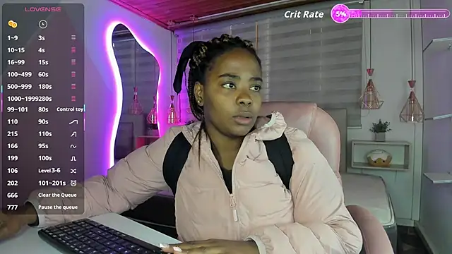 Snapshot of aleja17_xxx chatting on 10/17/25, 07:37 aleja17 xxx online show from 10/17/25, 07:37