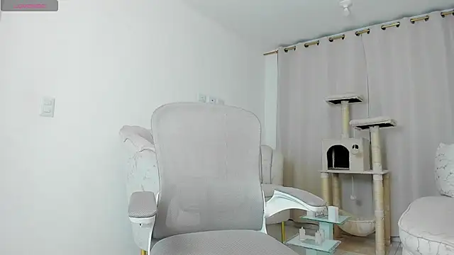 sharon hill online show from 04/30/26, 02:29